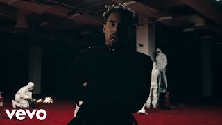 Смотреть клип Vic Mensa Ft. Kanye West - U Mad