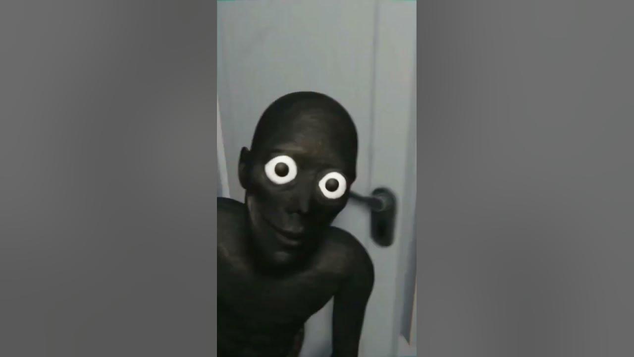 Awass jumpscare !!! mata menyeramkan iiiiihhh