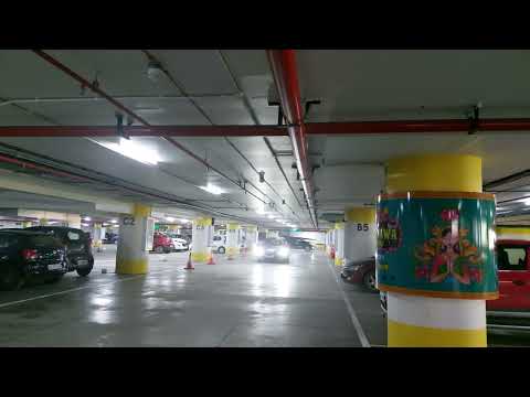 Starrbot Motion Sensor Auto Dimming Tubelight Ideal for Parking Area.