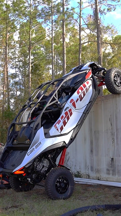 2025 CanAm Maverick R 4 seater crawls up a shipping container! #canam #maverickr #utv #offroad
