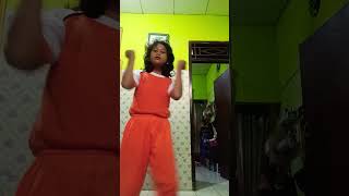 #dc #marsha and the bear