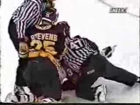 Kevin Stevens vs. Clayton Norris