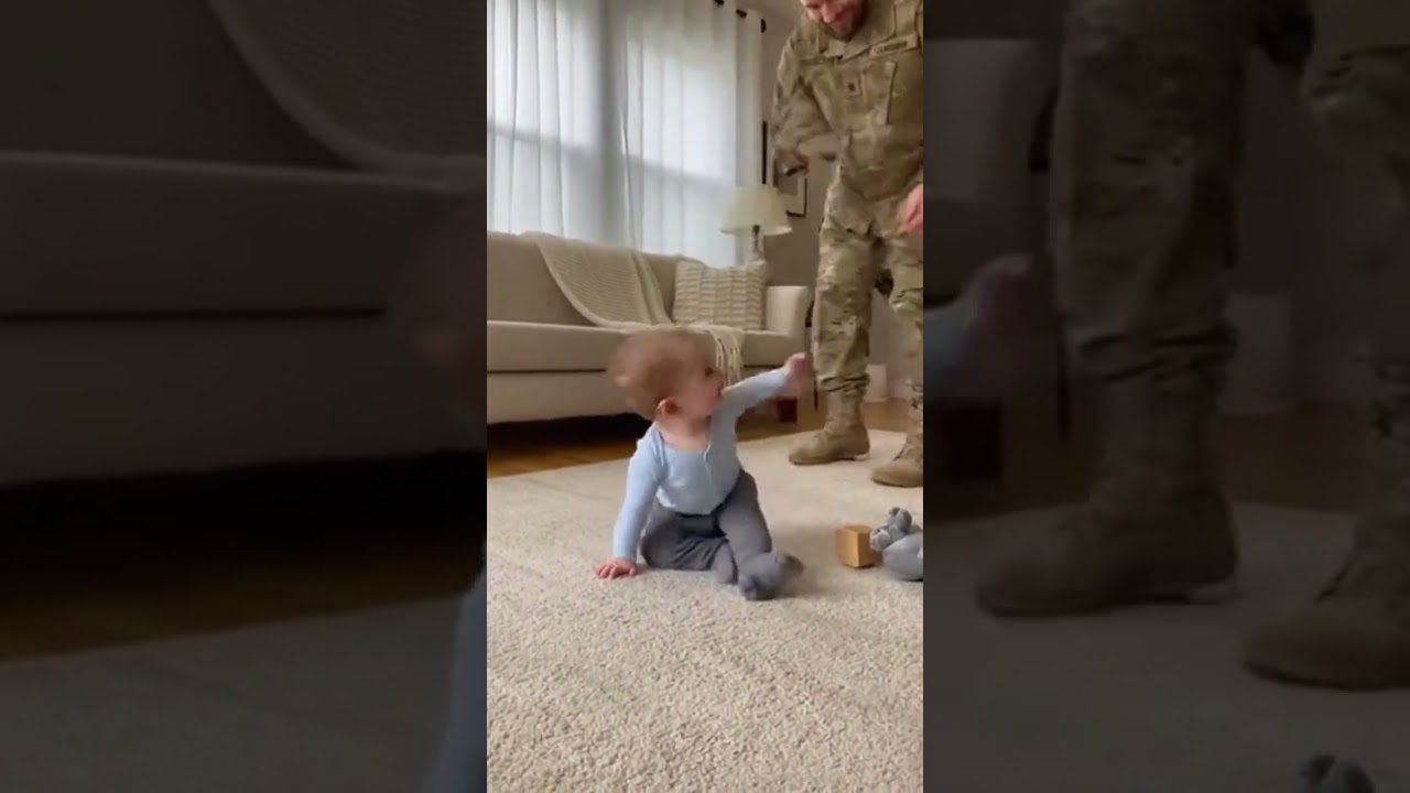 😳 Малыш отвернулся… А потом снова повернулся 😭🇺🇸