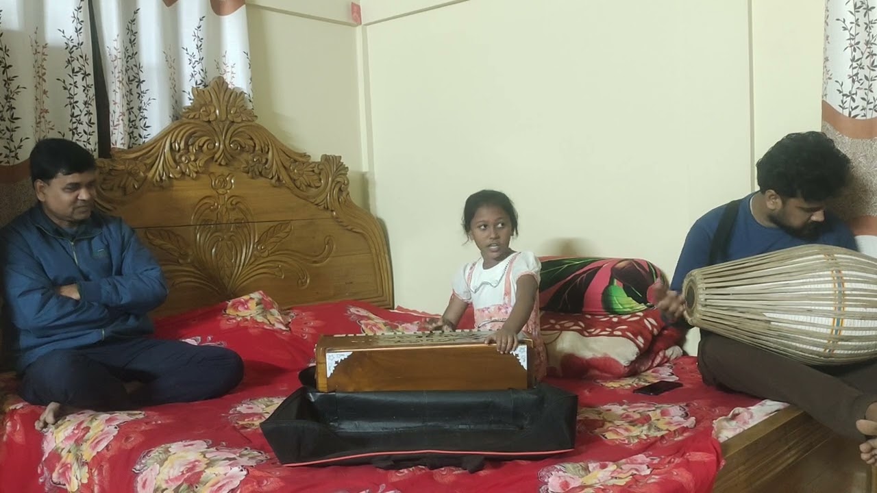 🌹🍁জলে গিয়াছিলাম সি কালা কাজলের পাখি দেখে এলাম, আমার ভাগনী দৃষ্টি রানী দাস।🍁🍁