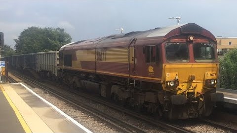 EWS/DB Branded Class 66 (66177) Passing Through Isleworth Hauling Box Wagons Containing Sand 27/7/21
