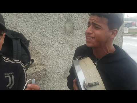 Abdelhadi Et Oussama لا لا زادت بزاف الحالة نعسني على كتف 