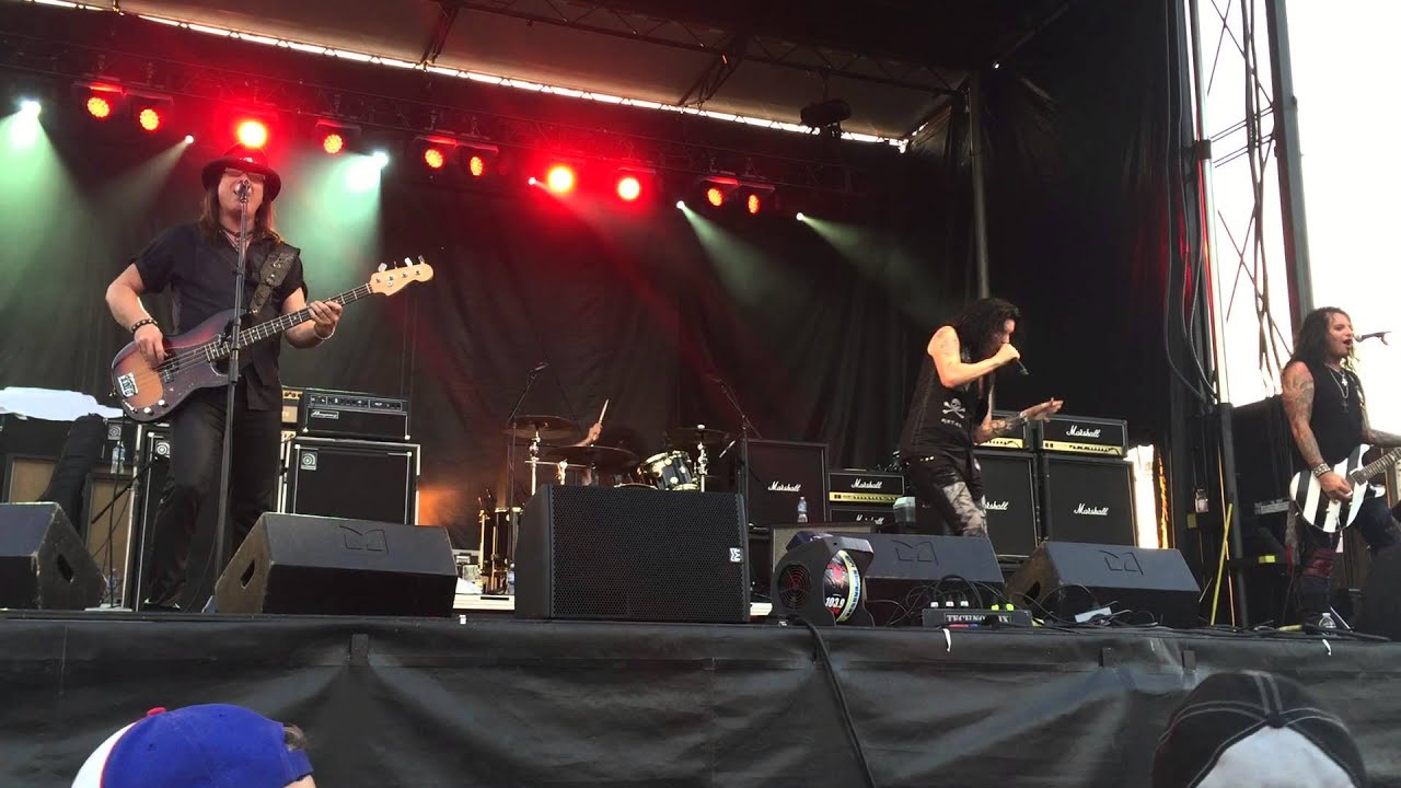 Quiet Riot Bang Your Head Live