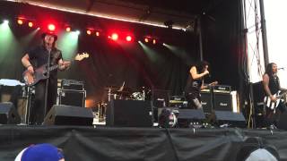 Quiet Riot Bang Your Head live at Farm Rock 2015