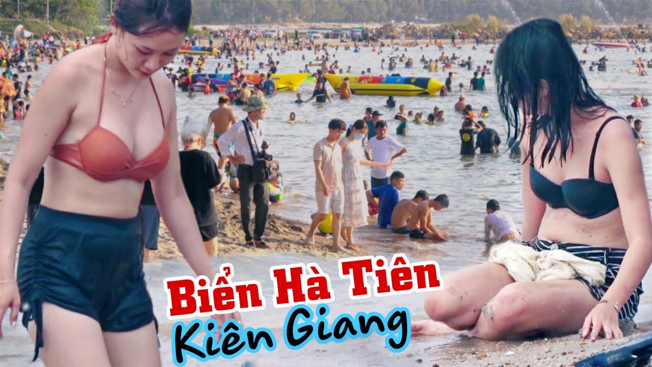 Ùn ùn kéo ra biển Hà Tiên Kiên Giang giữa trưa nắng gắt mùng 4 tết