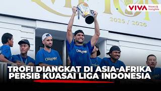 Detik-detik Para Pemain Persib Angkat Trofi di JPO Asia Afrika