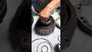 Hydraulic Motor Maintenance!