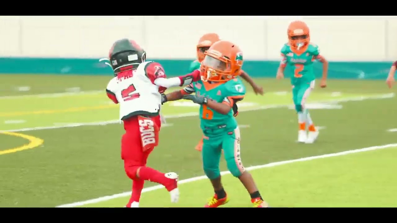 Electrifying speed and agility of youth athletes | Running Back Highlights!