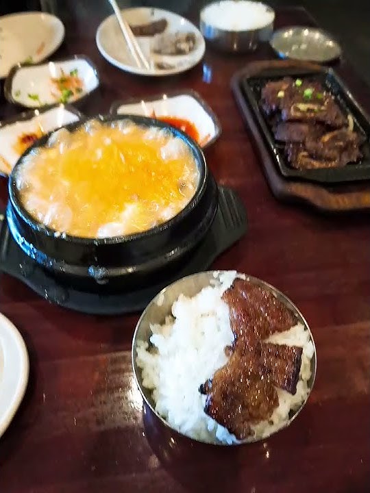 sokongdong-tofu-house-korean-restaurant-my-favorite-place-youtube