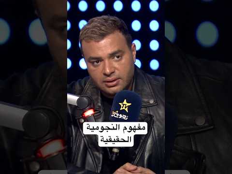 رامي صبري النجومية هي انك تعمل عمل محترم يعجب الناس مش انك تلبس حاجة غريبة تلفت بيها نظر الناس