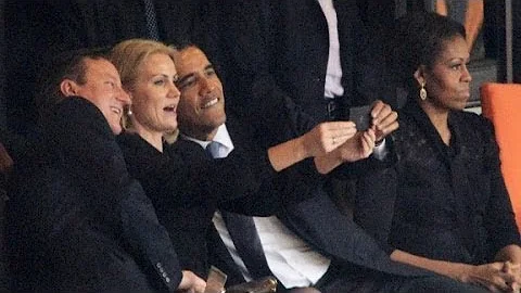Obama snaps 'selfie' at Mandela memorial