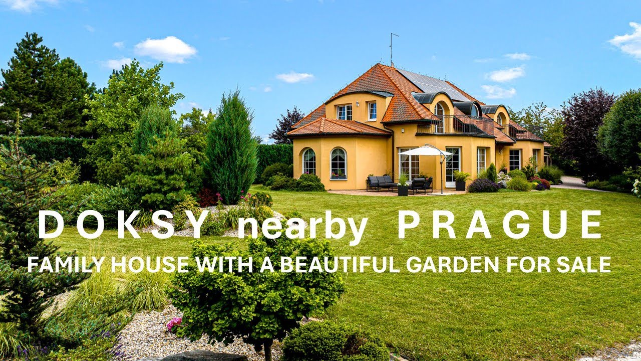 Doksy (nearby Prague). Sale of a two-storey house with a beautiful garden on a area of 1972m².