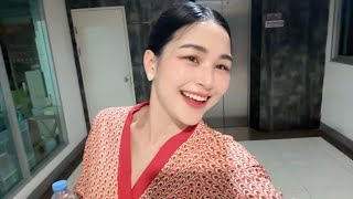 LIVE Street Café - Welcome Family 🤗 Ploysai Coffee Lady in Bangkok Thailand - Thai Street Food