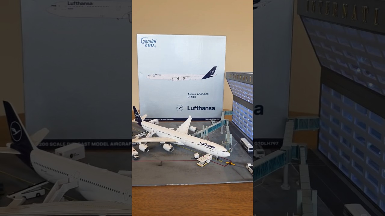 Gemini Jets 200 Airport: Lufthansa A340-600 New Livery - YouTube