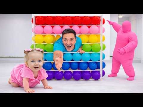Eva vs Balloon Man! Kids Balloon Cube Challenge