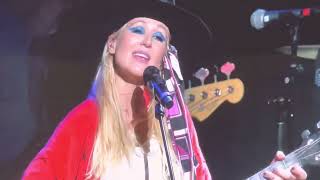 Jewel You We re Meant For Me with her son Kase on drums Live 22 Tinley Park Illinois