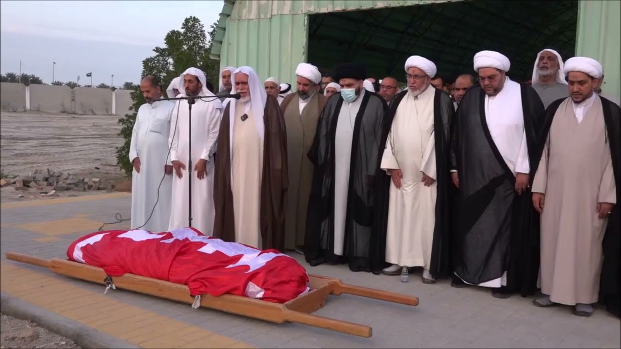 العلامة السيد هاشم الخباز | يؤدي الصلاة على جنازة المرحوم خادم اهل البيت الحاج عبدالعال ال ناصر.mp4