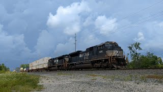 NS SD70ACe's #1228 (P3 horn) & #1027 lead an EB Intermodal Shorty @ Millbury