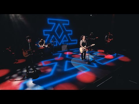 Ashley McBryde -