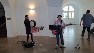 Kristina Vladykina und Stine Desiree - Give us a little love (Fallulah cover)