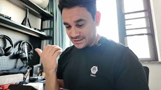 A Display that Mirrors your Camera to take Better Selfies TF39 Vlog Screen A Display that Mirrors your Camera to take Better Selfies TF39 Vlog Screen