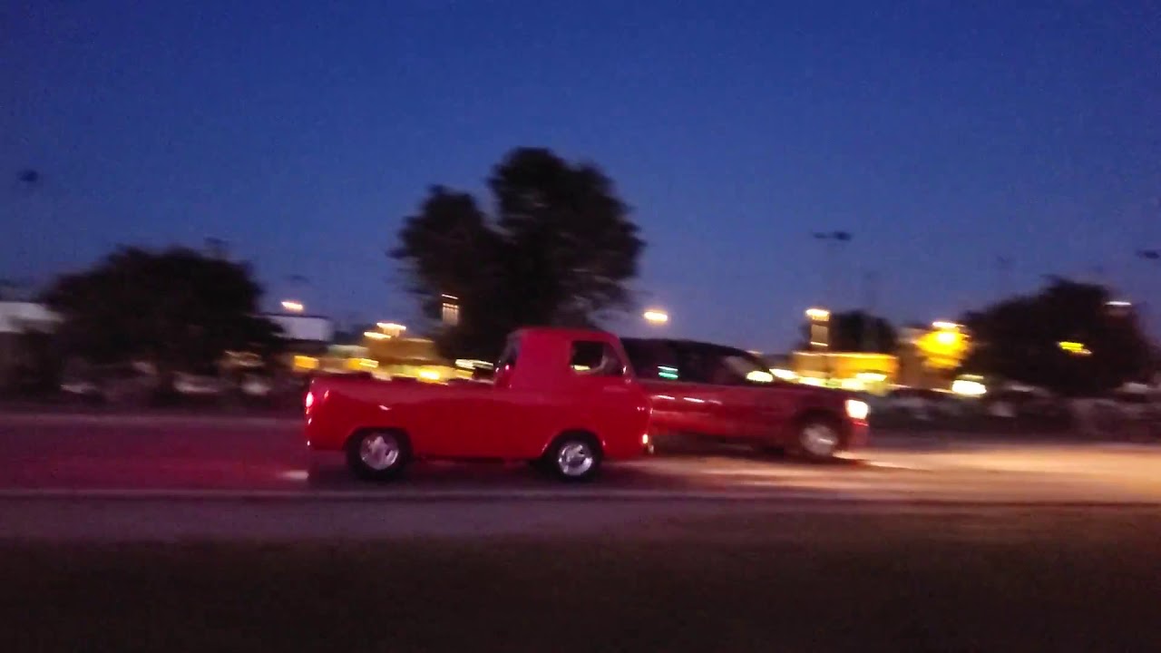 Cars cruising Busch Blvd at the 2019 Goodguys PPG Nationals in Columbus, Ohio