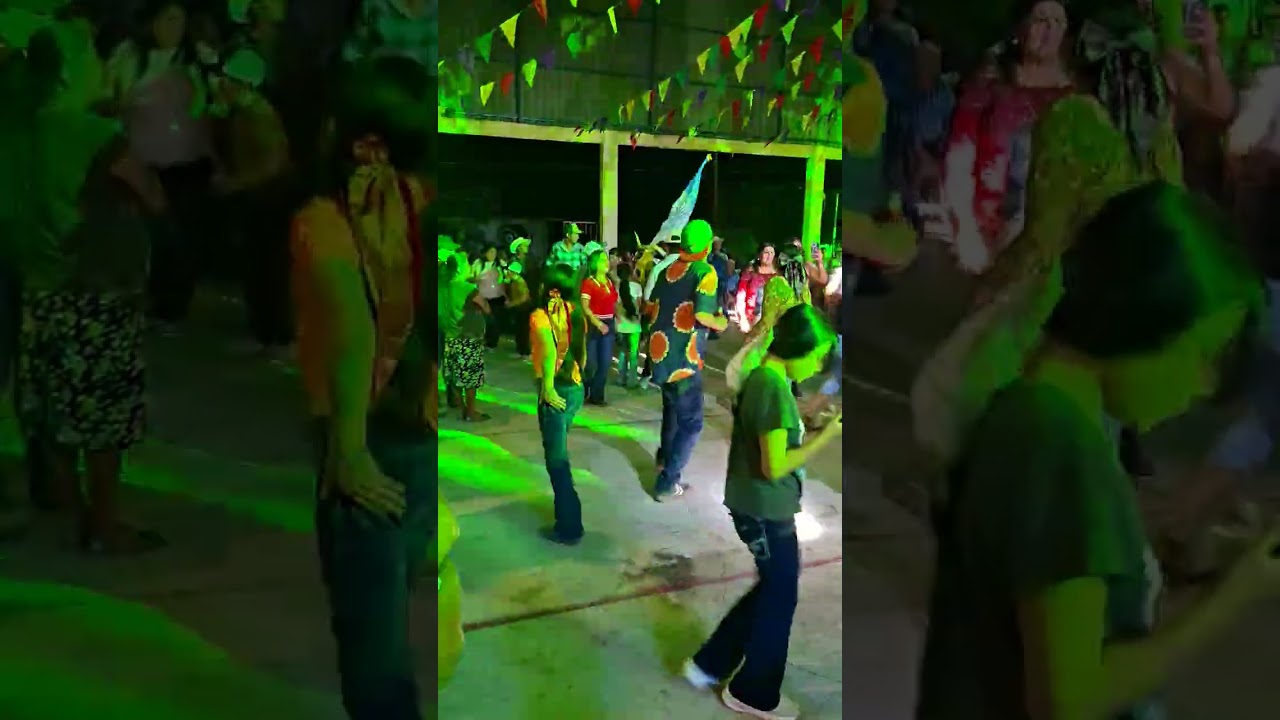 Gran baile De carnaval Tierra colorada Tlachichilco Veracruz 