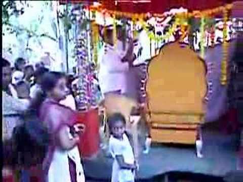 A Gujarati Indian Wedding - YouTube