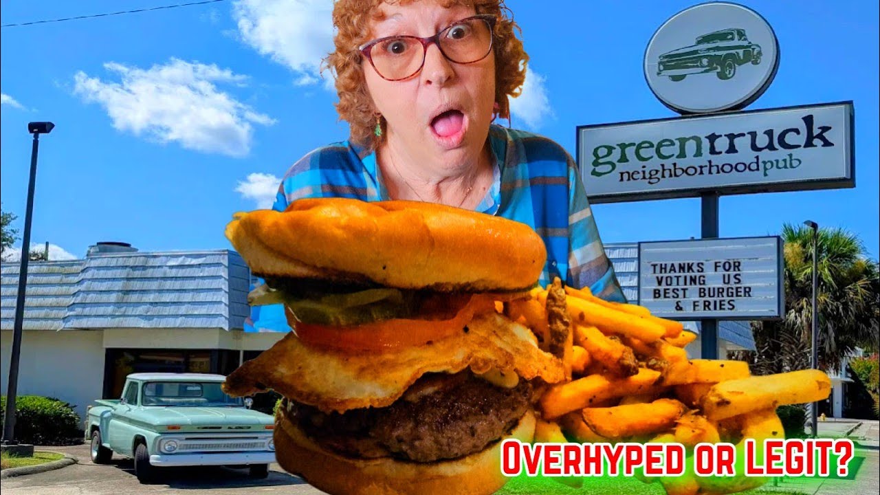 Eating at a TikTok Viral Restaurant! Green Truck Neighborhood Pub in Savannah! Was it Worth It?