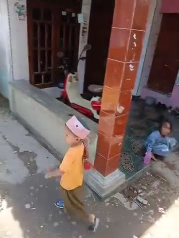 Innalillah syukur rak iso ngaji rak gelem sholat rak tau poso malah blas alsane kerjo gajimu lo piro