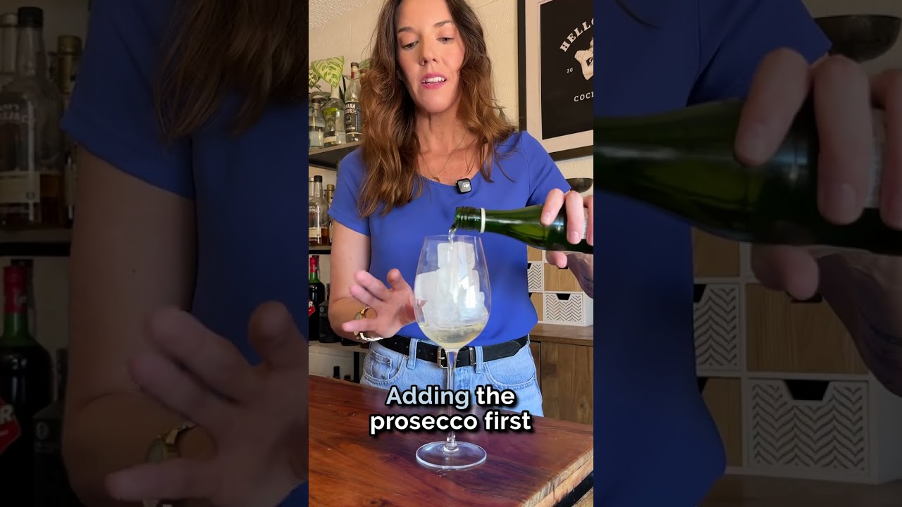 The Correct Aperol Spritz Order (You've Been Doing It Wrong) #aperolspritz #bartender #cocktail