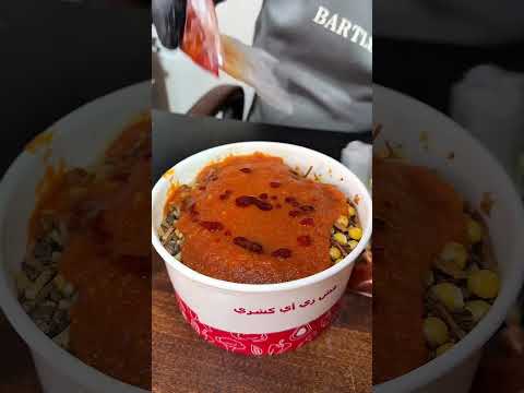 زهقتم من اللحمه جبتلكم اشهر محلات الكشري اللي شغاله في رمضان