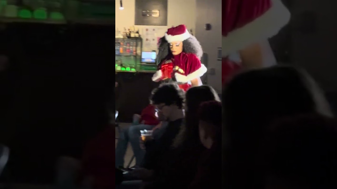 Oshun Hathor performs get you one of these Martha may edition at tease a gogo  holiday show! 