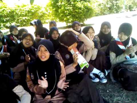 VIDEO BFF FOUR D MADE IN DARUL 'AMAL