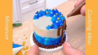 Beautiful Miniature Blue Cake Decorating Idea #YumupMiniature