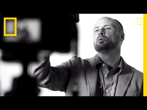 Video: Gözəllikdən məst: orijinal alkoqolsuz pivə reklamı
