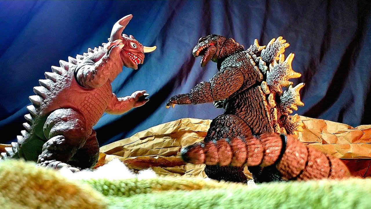 Godzilla vs. Baragon || stop-motion battle.