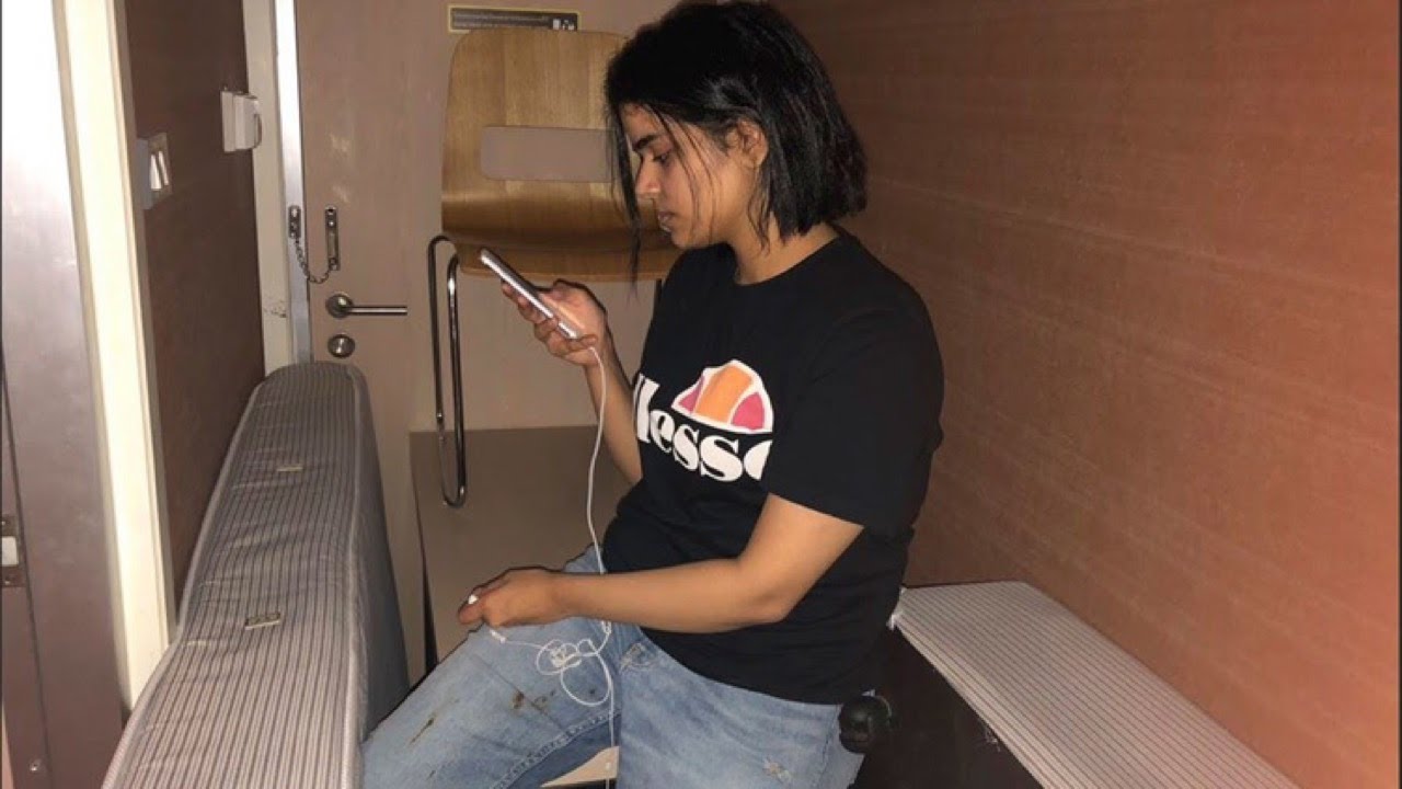 What the heck is happening with Rahaf, our new Saudi refugee? Were we just made fools of? - YouTube