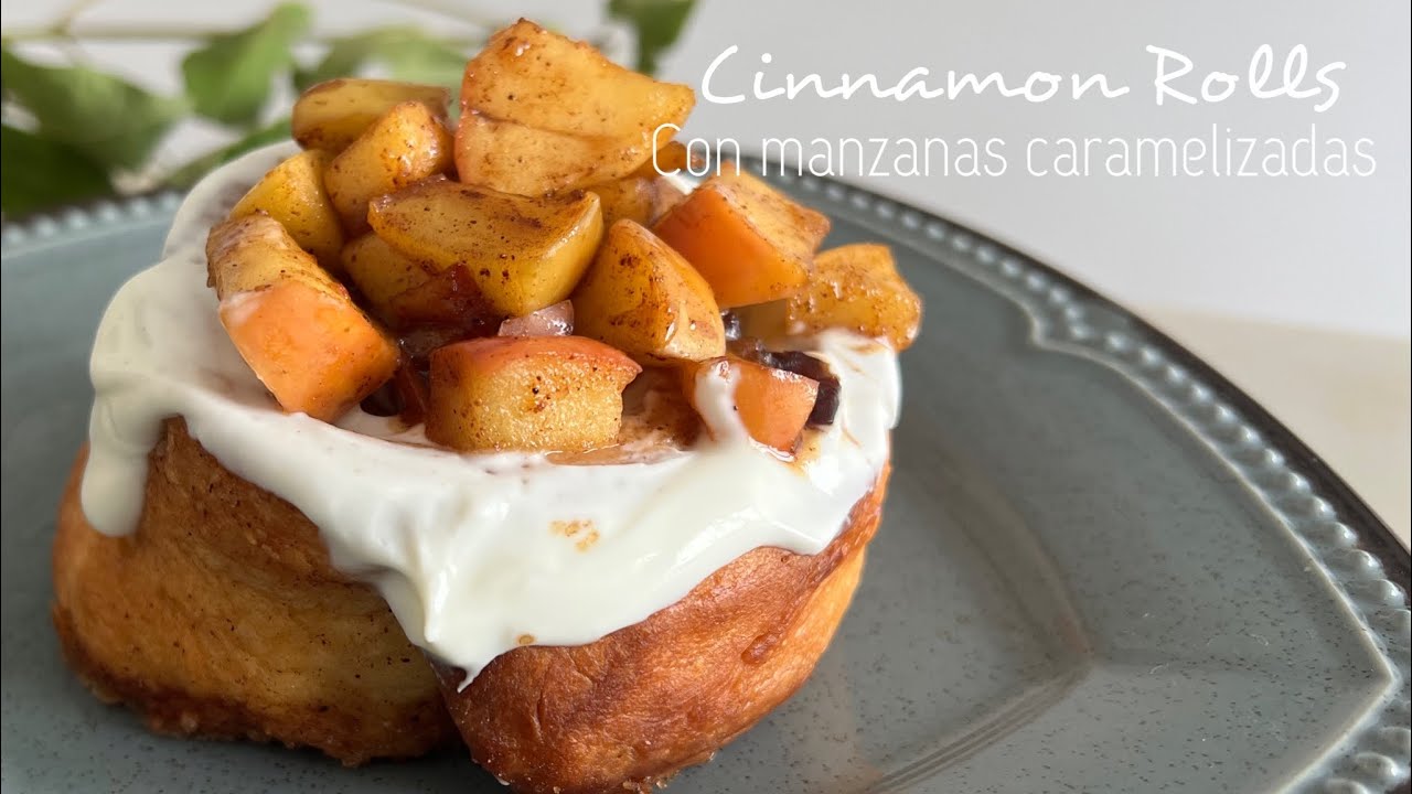 Cinnamon rolls: Los más suaves y esponjosos Rollos de canela con manzanas caramelizadas 🍎