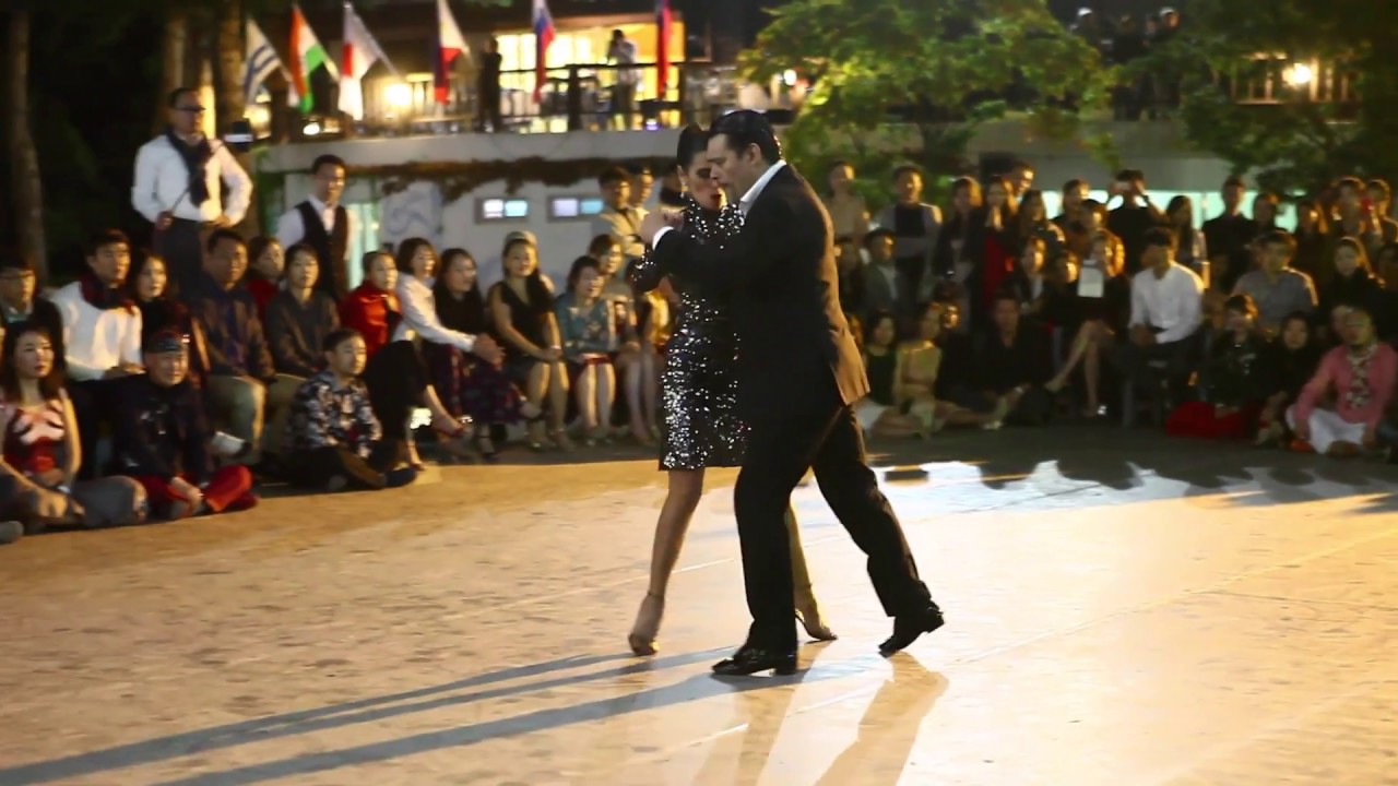 Korea Island Tango Festival (2015/09/12) #05 Alejandro Aquino y Natalia Hills