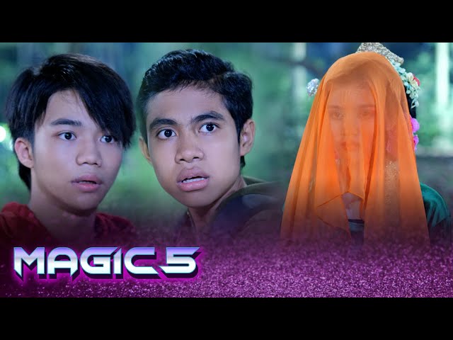 Gibran Terhipnotis, Irshad Pingsan Karena Adara Jadi Ratu Ular | Magic 5 - Episode 84 class=