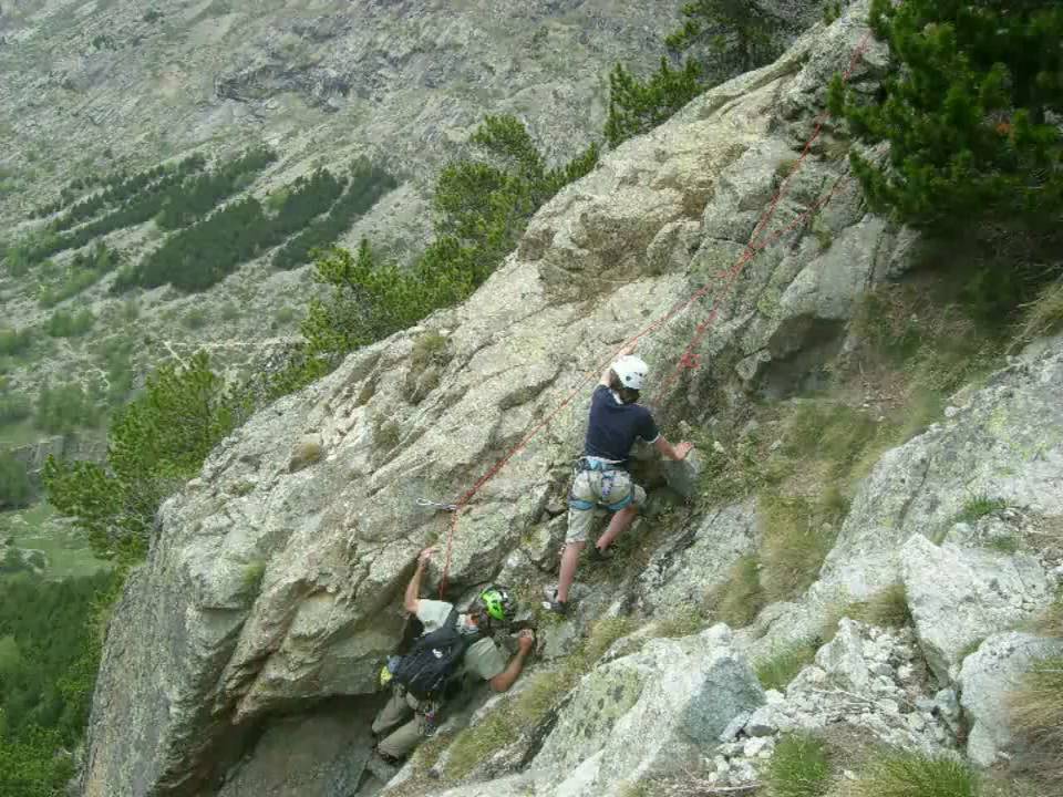Weekend escalade et randonnée à La Bérarde - YouTube