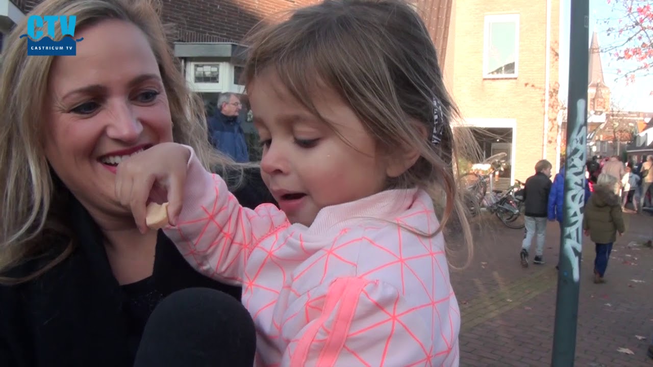C-TV: Sinterklaasintocht 2018 Castricum 105 cm to inches