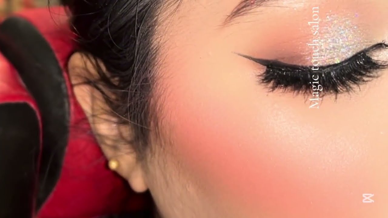 Silver shimmery eyemakeup |party eyemakeup tutorial