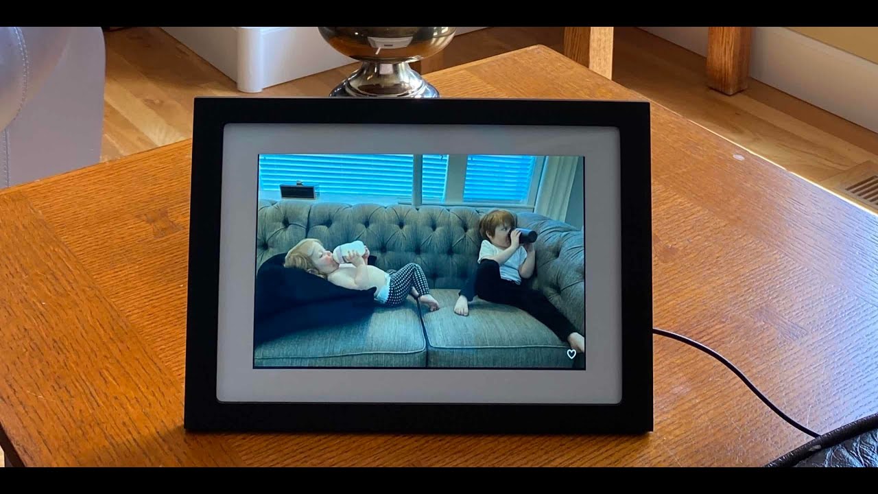 Skylight Digital Frame Review Best Gadgets 2021 YouTube