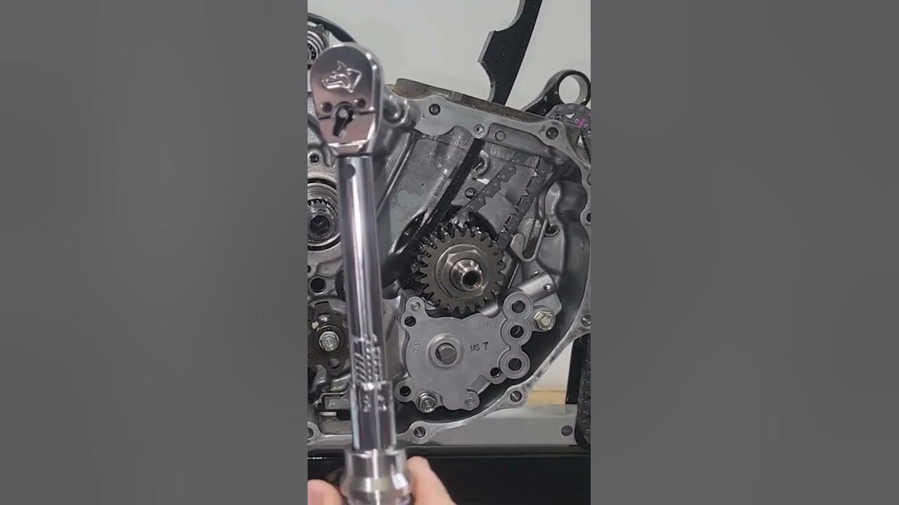 Honda TRX 400EX oil pump install atv howto mechanic YouTube